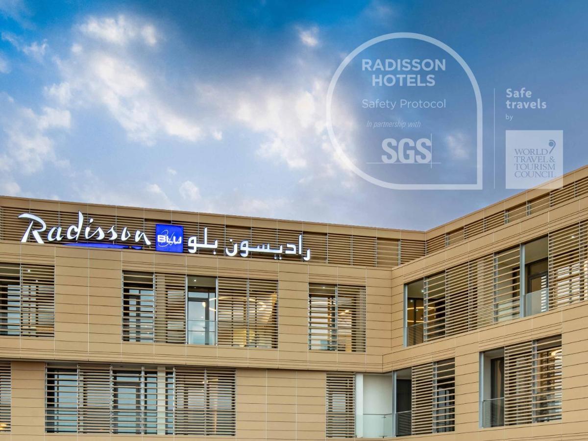 Radisson Blu Hotel & Residence, Riyadh Diplomatic Quarter ภายนอก รูปภาพ