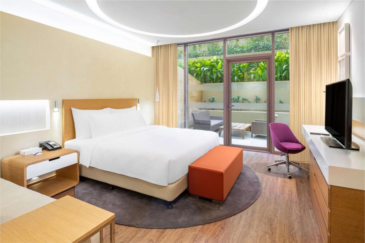 Radisson Blu Hotel & Residence, Riyadh Diplomatic Quarter ภายนอก รูปภาพ