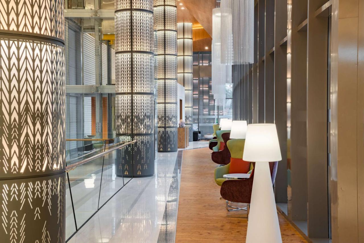 Radisson Blu Hotel & Residence, Riyadh Diplomatic Quarter ภายนอก รูปภาพ